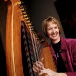 Photo of Tami Briggs with Folk Harp